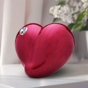 adult loveheart cremation urn