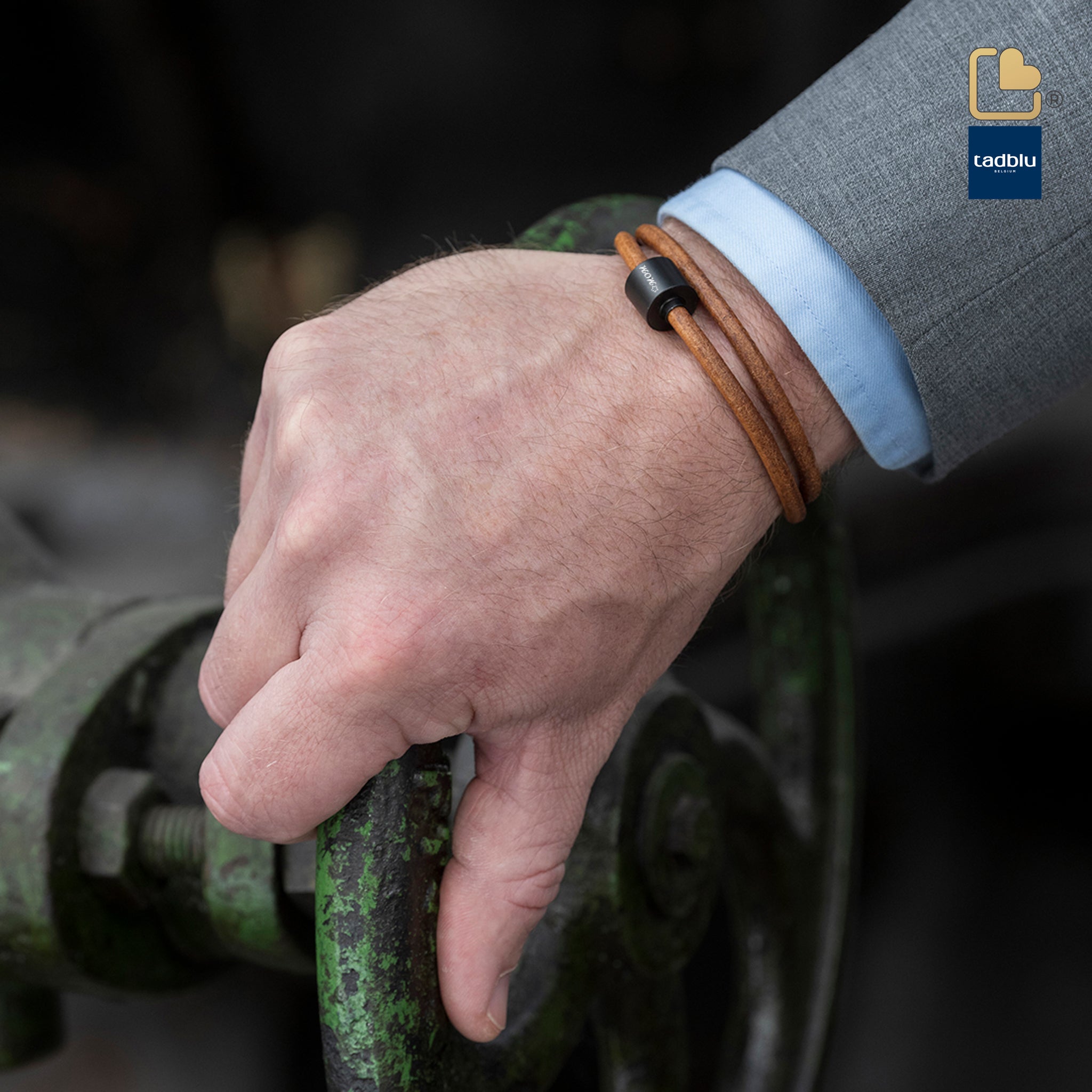 cognac & black tadblu smooth leather men’s cremation bead bracelet cognac & black tadblu smooth leather men’s cremation bead bracelet